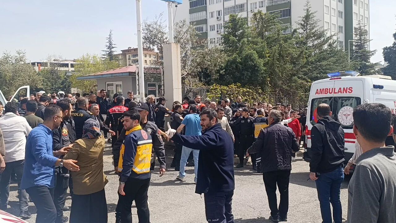 Ders saatinde dehşet: Kahramanmaraş'ta okulda silah sesleri yükseldi