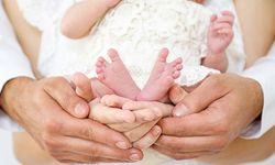 Sözleşmeli personele müjde: Doğum ve evlat edinme sonrası yarım zamanlı çalışma hakkı geliyor