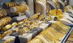 Altına talep artıyor: Ons tarihi zirveyi test etti, gram uçtu
