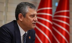 Özgür Özel’den Bahçeli’ye: “Kapıyı arala, memur ve emekli kurtulsun”