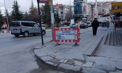 Keçiören’de şikayet sonuç verdi: Osmangazi Caddesi’ndeki kaldırım onarıldı