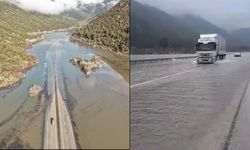 Yağış vurdu, yol göle döndü: Trafik akışı değişti