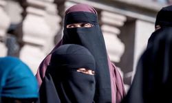 İspanya Temsilciler Kongresi, “kumaştan hapishane” yasa teklifini reddetti