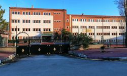 Çankaya’da acı kayıp: İlçe Milli Eğitim Müdürü okula taziyede bulundu