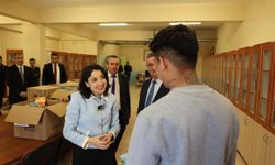 Hatay’da suça sürüklenen çocuklara kitapla yeniden başlangıç