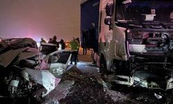 Erzurum’da feci kaza: 4 kişi olay yerinde hayatını kaybetti