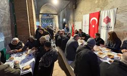 Balkanlar’da Ramazan sofraları kuruldu: Binlerce kişi aynı masada