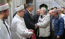 Bakan Çiftçi teravih namazında Ankaralılarla buluştu