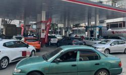 Motorin zammı son anda iptal edildi: İstasyon kuyrukları boşa çıktı