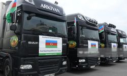 Azerbaycan İran’a ikinci insani yardım sevkiyatını gerçekleştiriyor