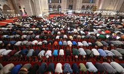 Bayram namazı saat kaçta? İşte il il 2026 Ramazan Bayramı saatleri
