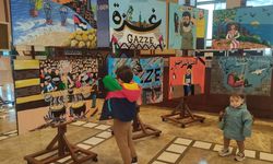 Filistinli öğrencilerin eserleri Külliye'de sergileniyor: Çankaya alkış topladı