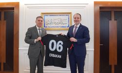 Gençlerbirliği Başkanı Haydar Arda Çakmak Yeniden Refah Partisi'ni ziyaret etti