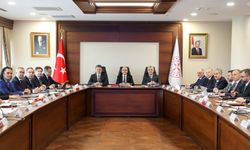 Gıda piyasalarına sıkı takip: Hazine’den arz güvenliği mesajı