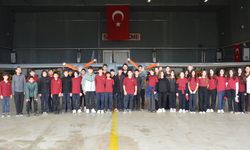 Dalaman’da öğrenciler Mehmetçikle bir gün geçirdi