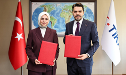 Türkiye’den Balkanlar’a teknoloji hamlesi: "Bilim Üsküp" için imzalar atıldı