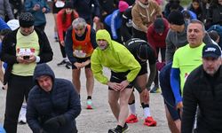 Ankara’da yüzlerce kişi koştu: Bilkent Yol Koşusu’na büyük ilgi