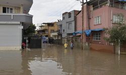 Adana’da sel felaketi: Kozan’da 1 kişi hayatını kaybetti