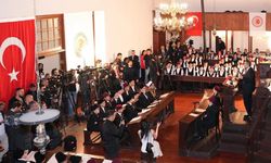 Ankara’da 23 nisan coşkusu: Öğrenciler temsili mecliste buluştu