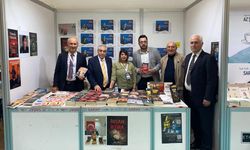 Önal Akademi ve Türk Havadis temsilcileri Ankara Kitap Fuarı'nı ziyaret etti