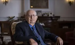 Hüsamettin Cindoruk hayatını kaybetti: Cindoruk kimdir?