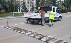 Etimesgut'ta tehlike saçan yola müdahale edildi: Şikayet edilmişti