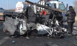 Ankara’da feci kaza: Ters yönde çarpışma, 5 ölü