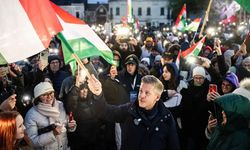 Macaristan'da 16 yıllık Orban iktidarı bitti: Tisza zaferiyle yeni dönem başlıyor