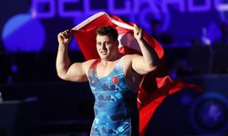 610 gün sonra döndü: Rıza Kayaalp rekor için finalde