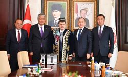 Türk dünyasının iki başkenti görüştü: Vali Şahin'e Özbek heyetten ziyaret