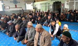 Beypazarı’nda dikkat çeken buluşma! Vatandaşlardan yağmur ve şükür duası