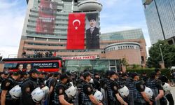 Ankara’da siyasi tansiyon yükseldi! CHP’de arbede çıktı