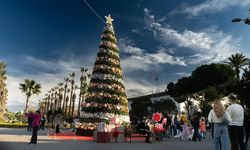 İzmir’de çiçek, doğa ve festival coşkusu! Kültürpark’ta dikkat çeken buluşma