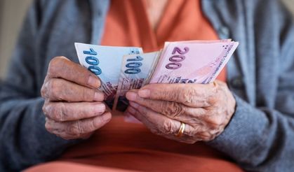 Emekli maaşı 36 bin TL mi olacak? AK Parti kulislerinde konuşulan rakam gündem yarattı