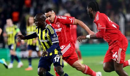 Henüz bekleneni karşılayamadı: Kante Fenerbahçe yönetiminden talepte bulundu