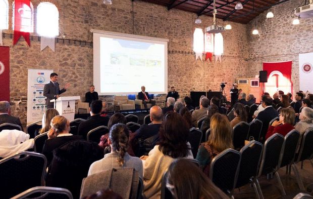 İzmir’de su krizi masaya yatırıldı: “Yeraltı suları ve tuzlanma büyük risk”