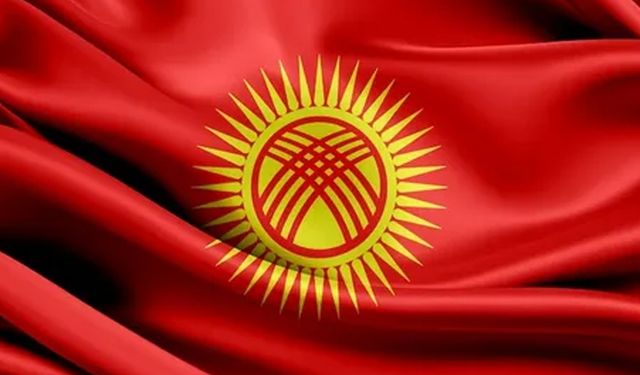 Kırgızistan’da kamu personeli için Kırgızca zorunluluğu getirildi