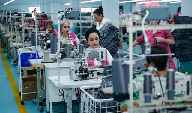 Tekstil ve hazır giyimde büyük çöküş: 10 ayda 4 bin 621 şirket kapandı