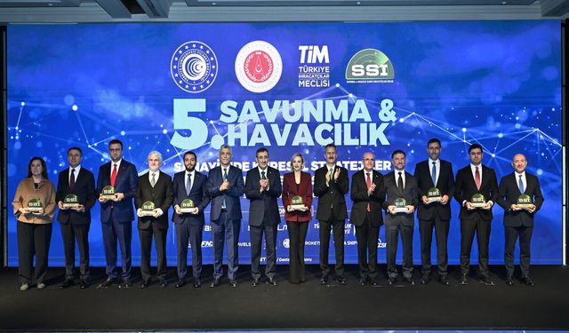Savunma sanayiinde zirve değişmedi: 2025 ihracat şampiyonu asfat oldu