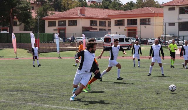 Ankara'da üniversiteler arası turnuva öncesi futbol seçmeleri başlıyor