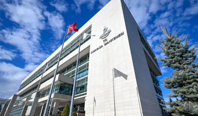 AYM'den tarihi karar: Sürekli işçilerin tayin yasağı kaldırıldı