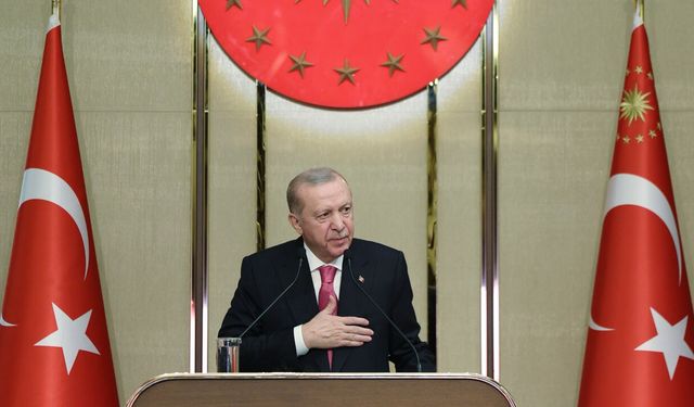 Cumhurbaşkanı Erdoğan gençlerle iftarda: Yeni Türkiye sizin omuzlarınızda