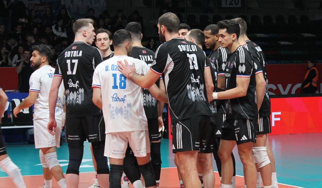 Tüm Ankara davetli: Halkbank kader maçına çıkıyor