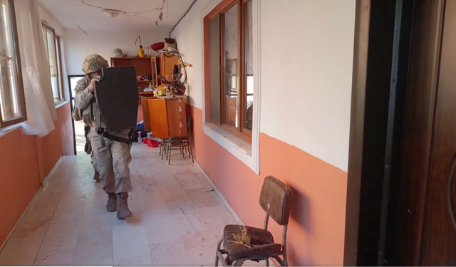 Zehir tacirlerine darbe: 5 ilde 346 şüpheli yakalandı