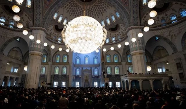 Sakarya’da İftar Çadırı Nerede Kurulacak 2026? Ücretsiz İftar Noktaları Açıklandı