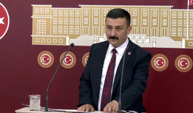İYİ Parti’li Türkoğlu: Sözleşmeli memurlar arasındaki ayrım kaldırılmalı
