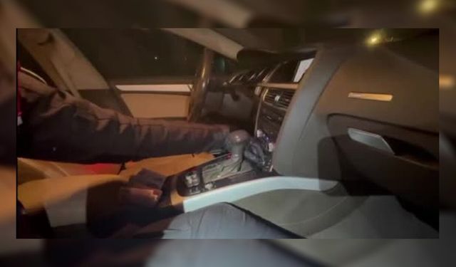 Ankara’da bir aracın gizli bölmesinde uyuşturucu ve silah ele geçirildi