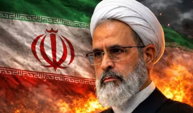 İran geçici dini lideri Ayetullah Arafi kimdir?