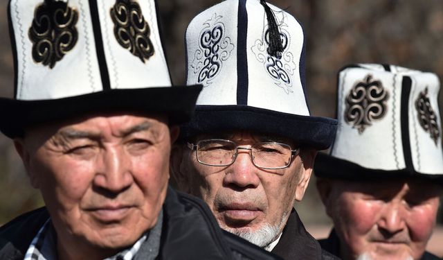 5 Mart Kırgızistan Ak Kalpak Günü