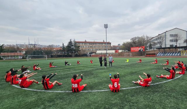 Kritik maç Kırşehir’de: Gençlerbirliği U17 Kız Takımı yarı final için oynayacak